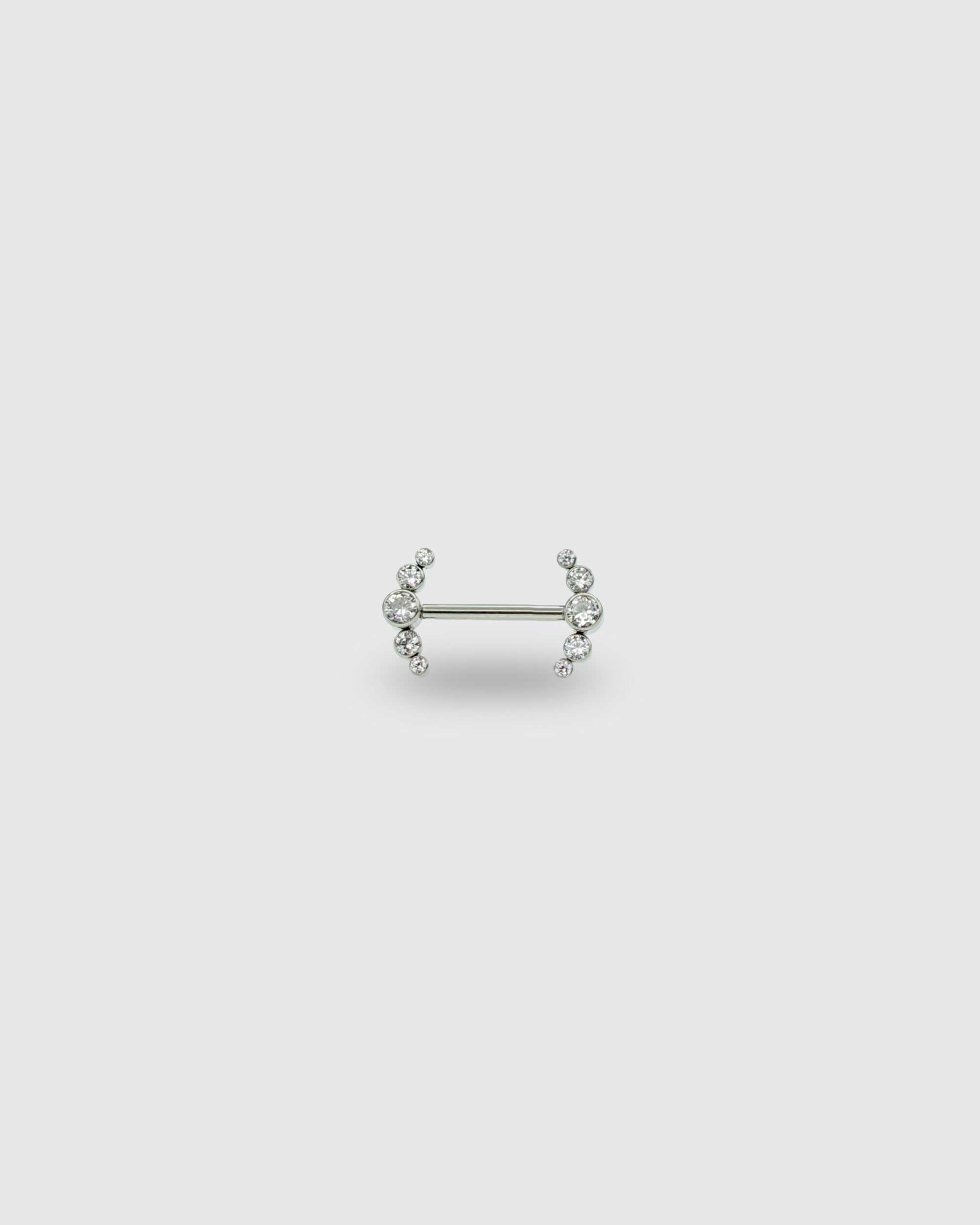 Piercing para pezón con circonitas decrecientes