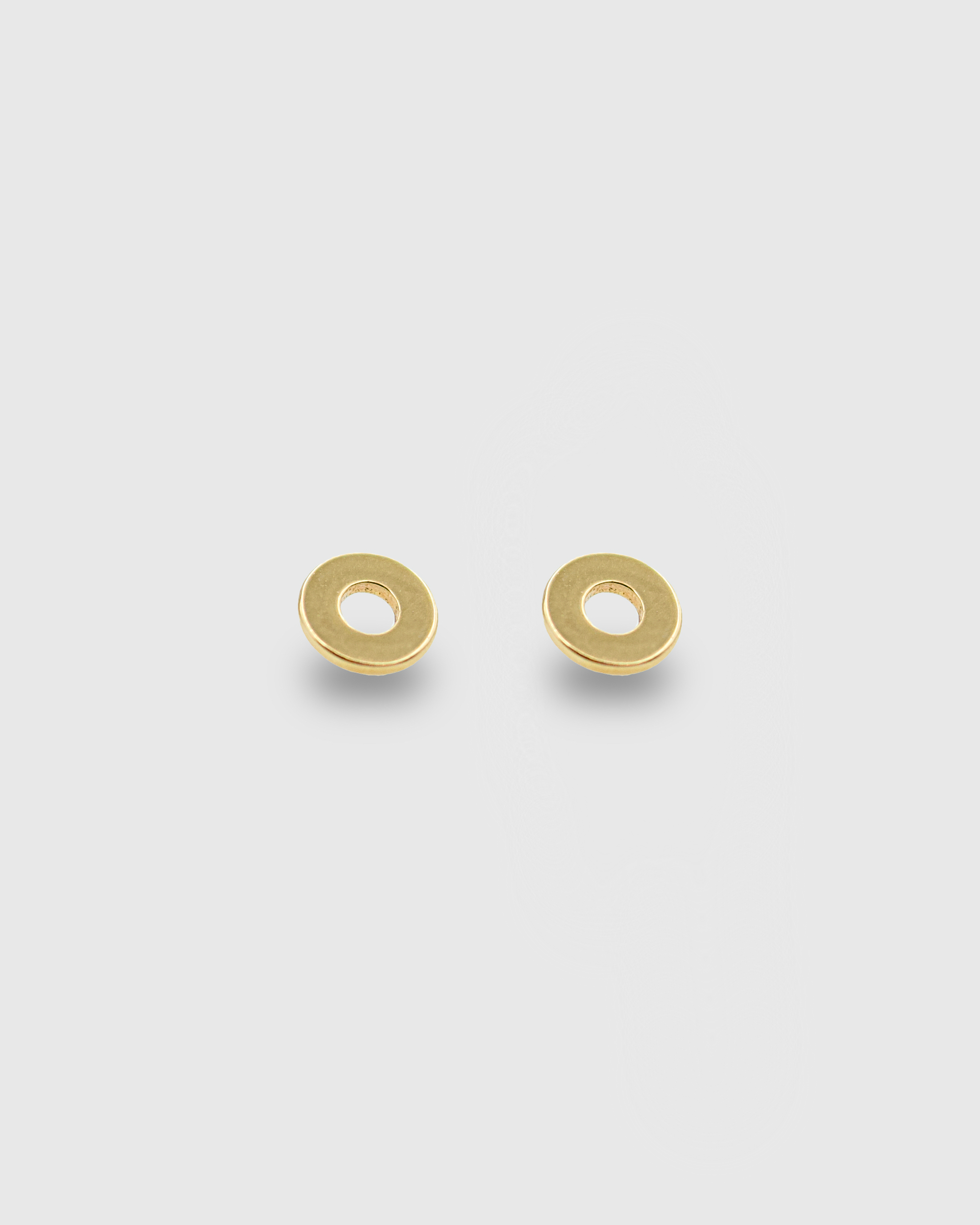 14k Solid gold circle