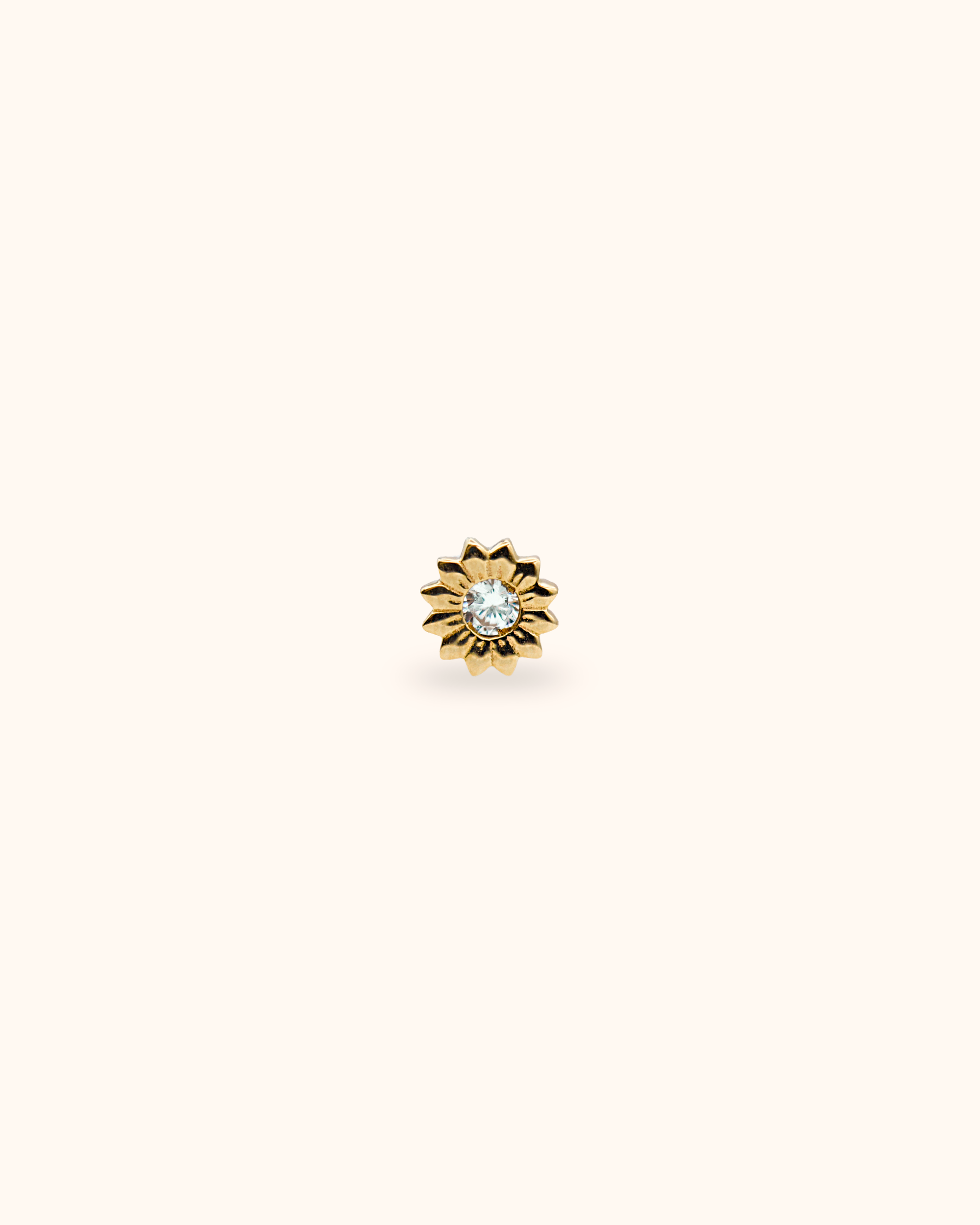 Piercing Girasol de oro sólido 14k con circonita