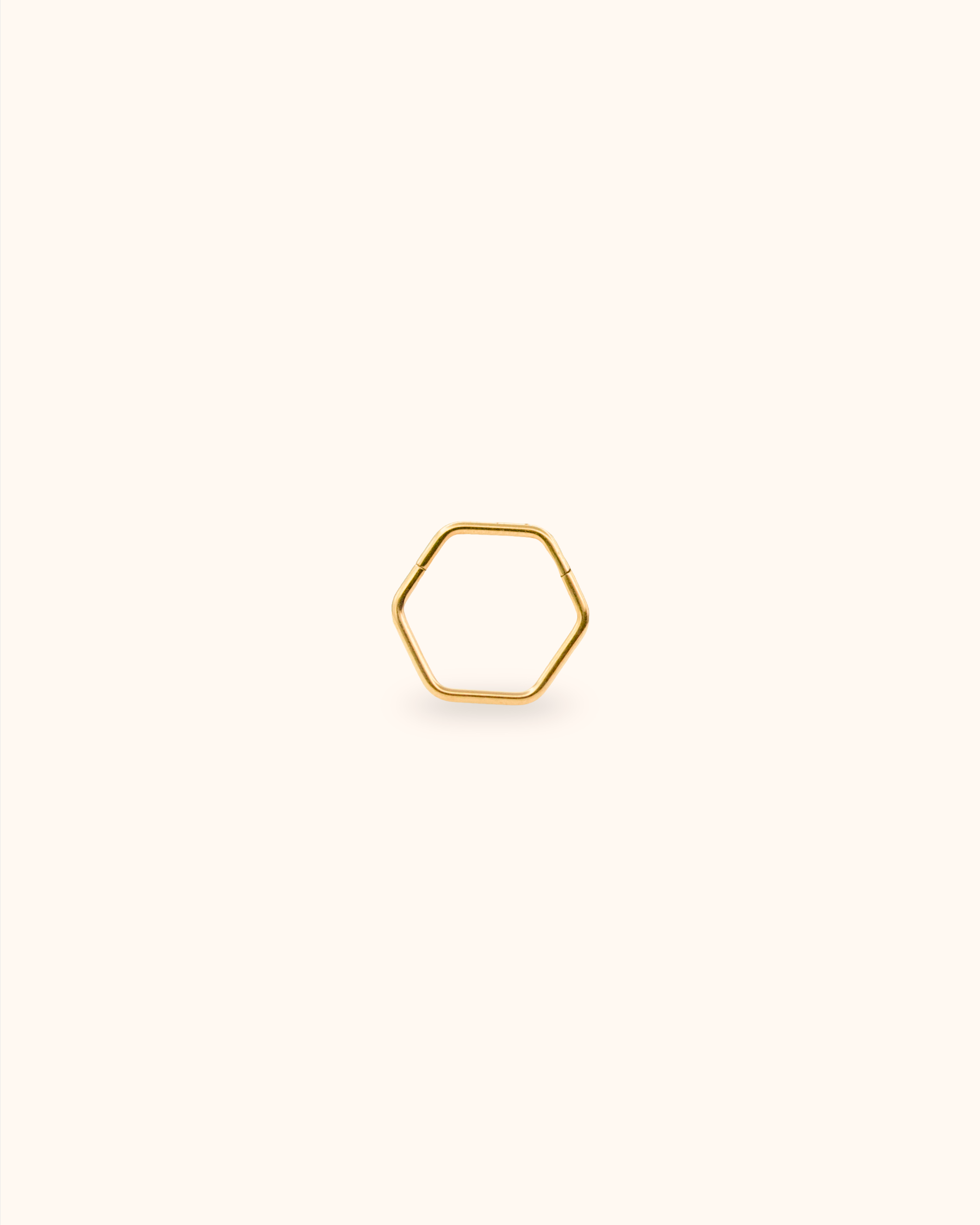 Aro hexagonal oro 24k PVD