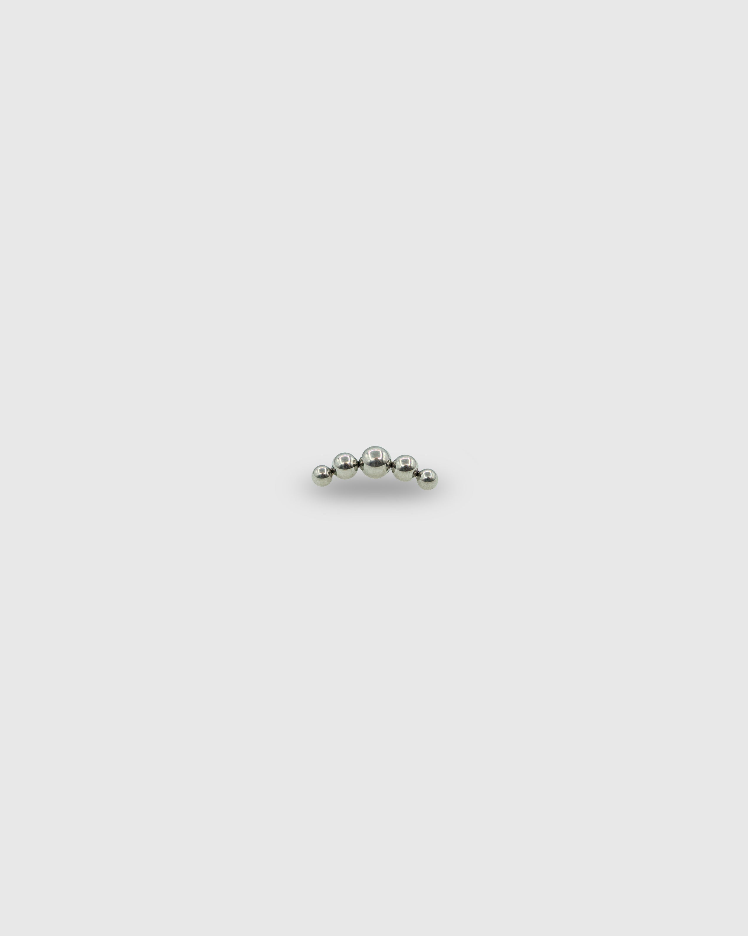 Piercing Cluster con cuentas de titanio