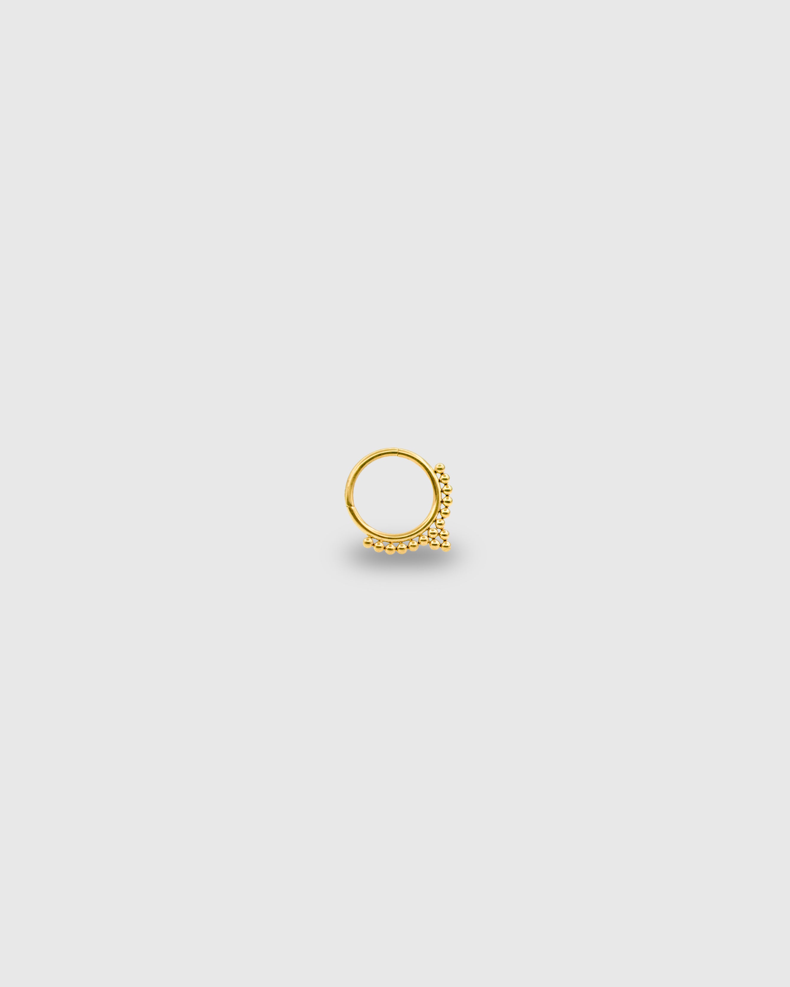 Aro oro 24k PVD con detalle de cuentas