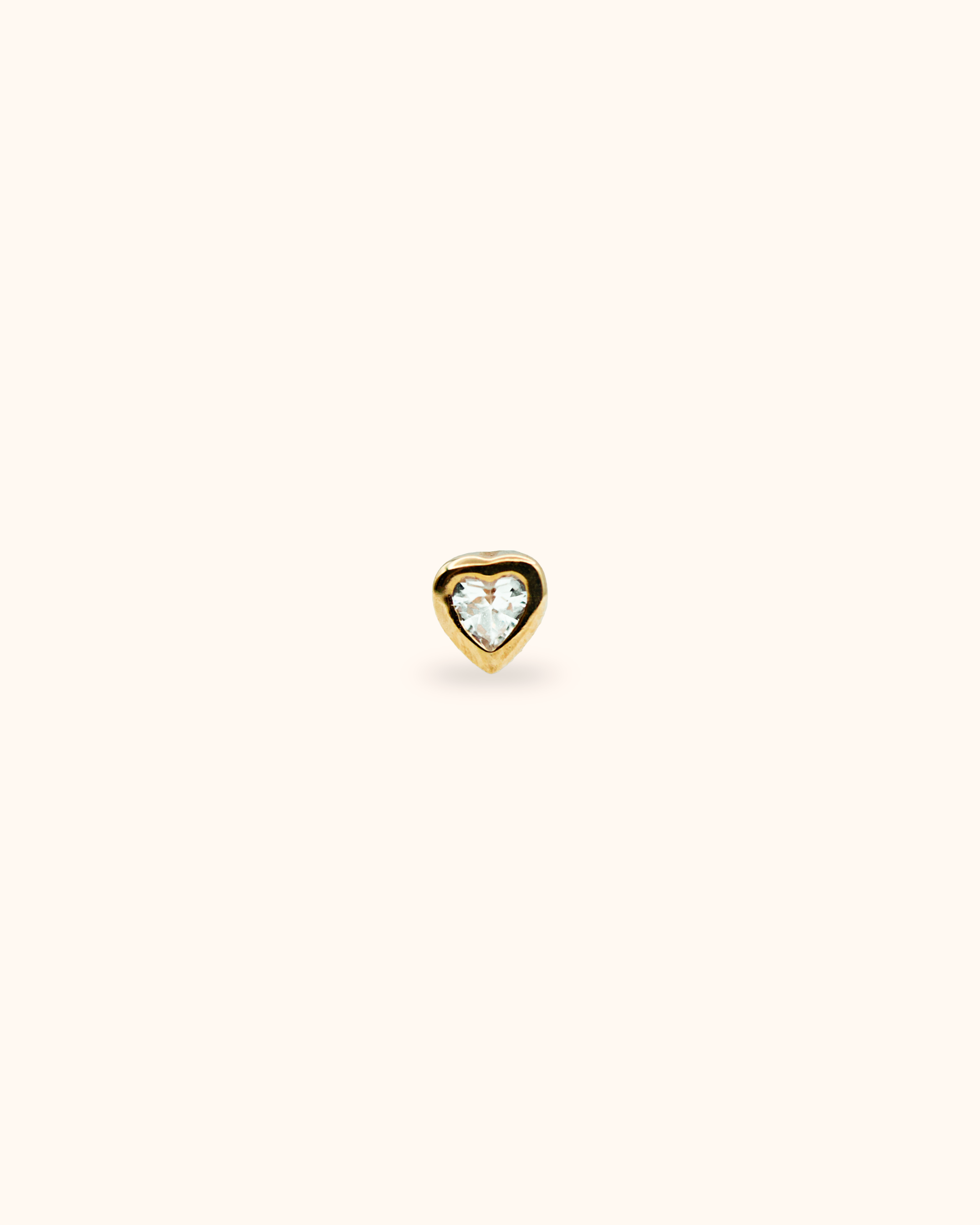 Piercing corazón de oro sólido 14k y circonita