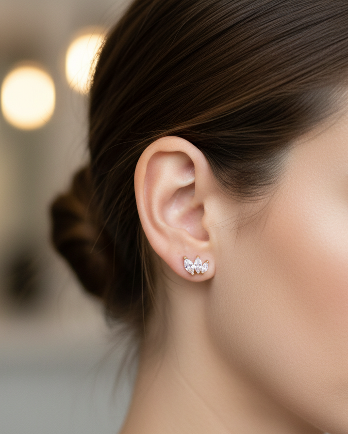 Piercing tri-marquise de oro sólido 14k y circonitas