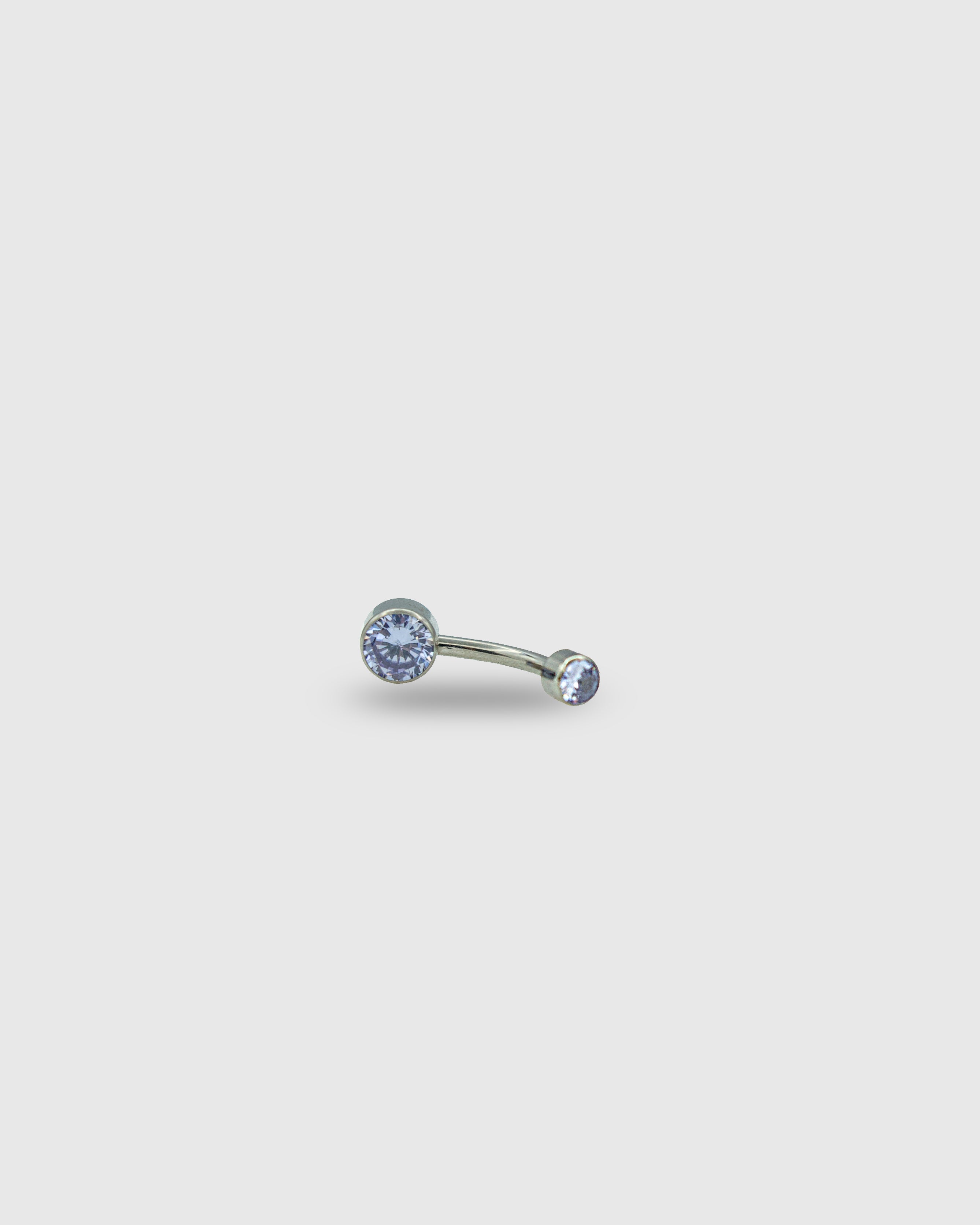 Pendiente para ombligo navel de titanio con circonitas planas