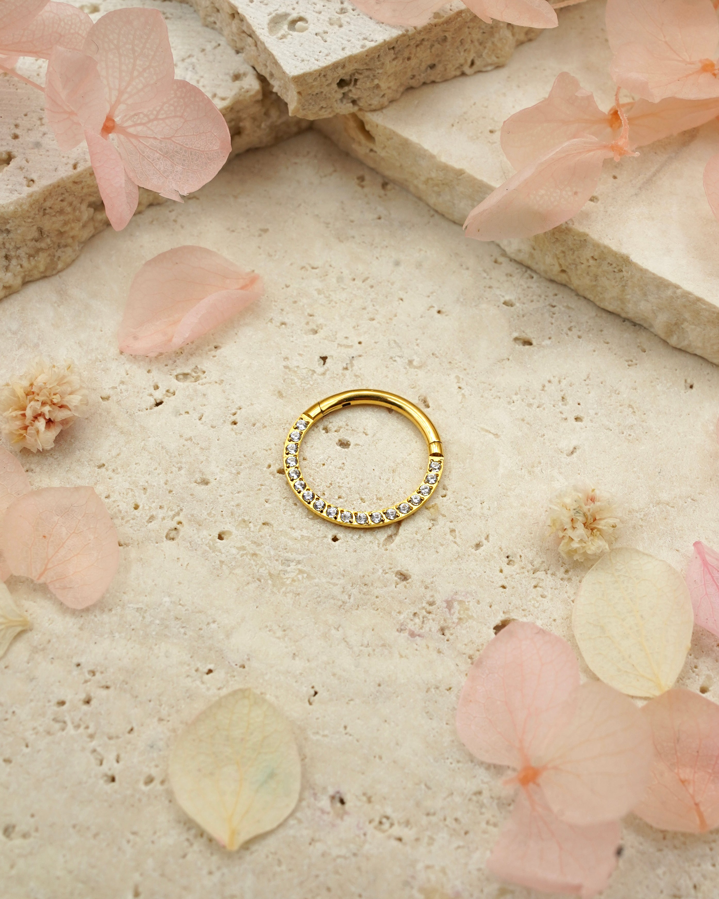 Pendiente Aro oro 24k PVD y circonitas