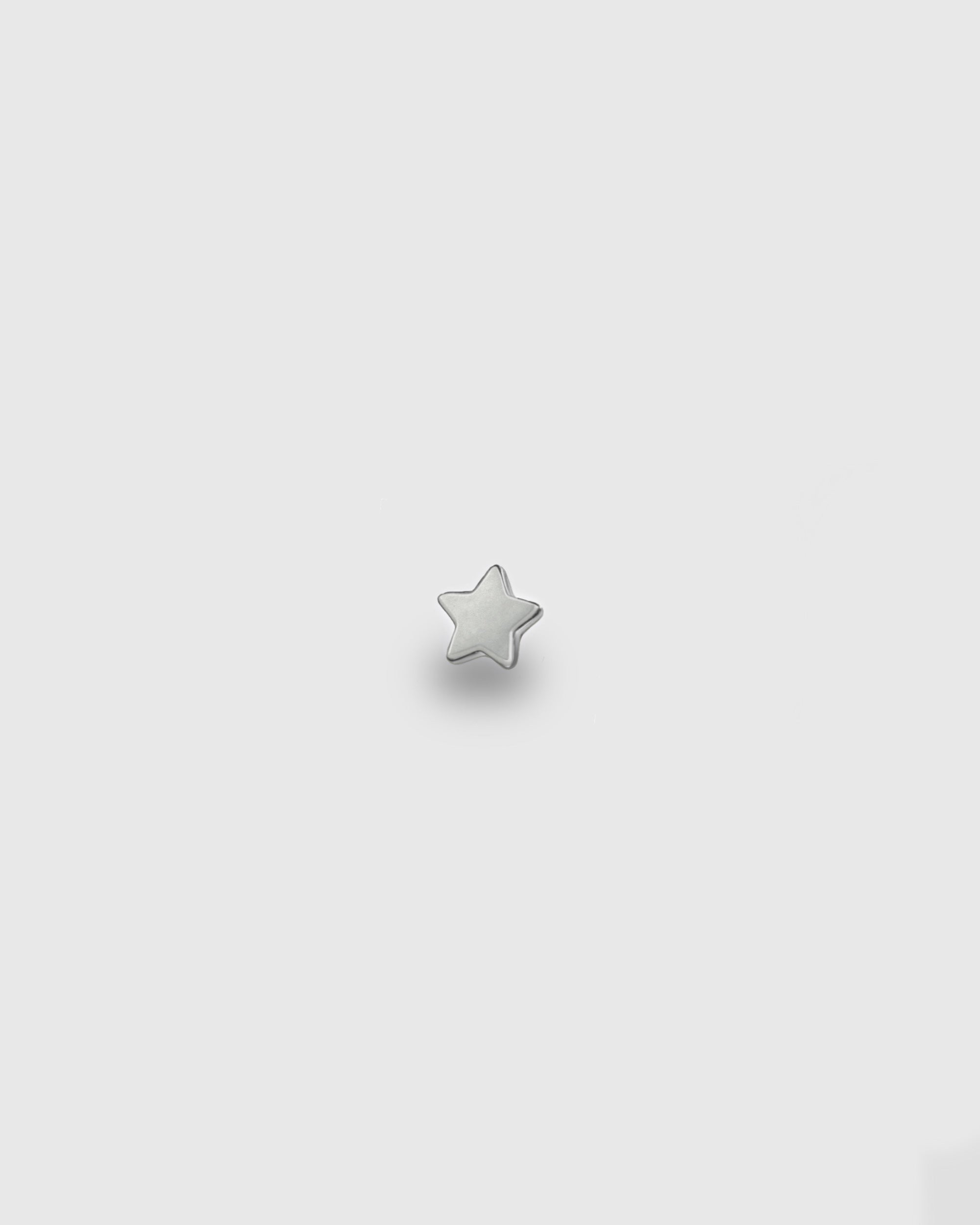 Piercing Estrella de titanio